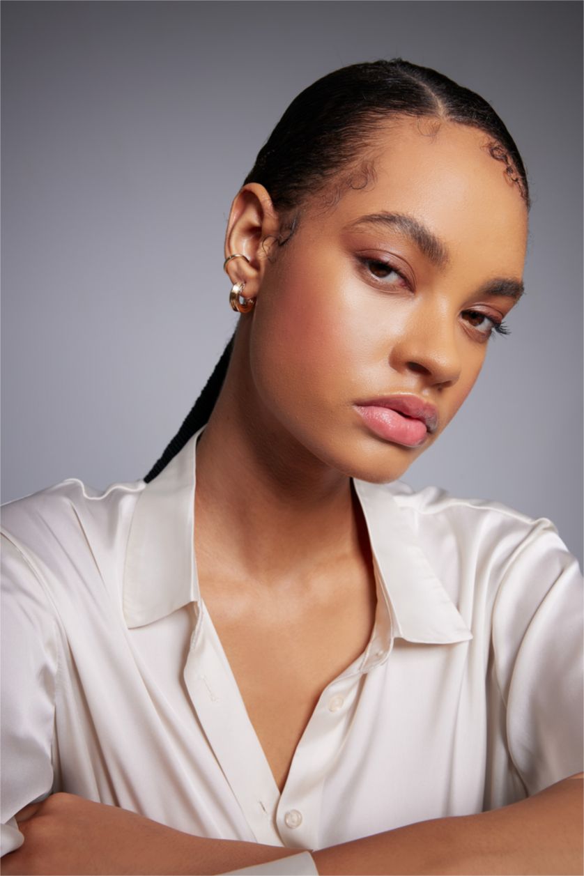 WOMAN GOLD Woman 2 Piece Gold Hoop Earrings