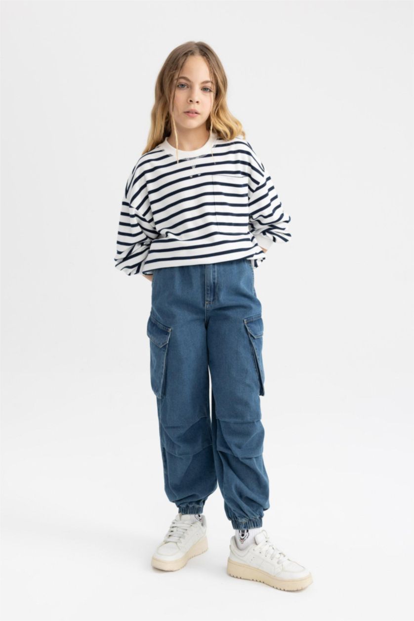 بنات كحلي سويت شيرت مخطط بناتي قصة عادية بجيب