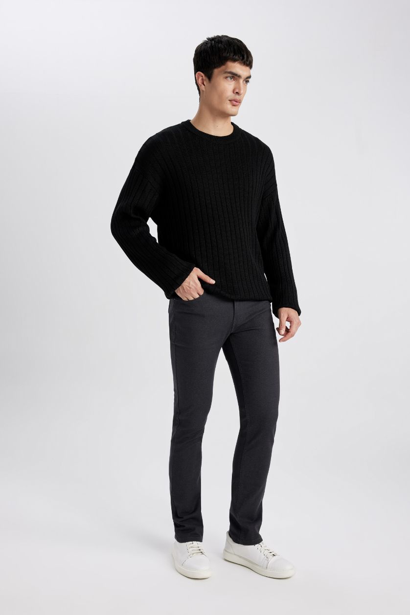 Erkek Siyah Relax Fit Bisiklet Yaka Basic Düz Triko Kazak