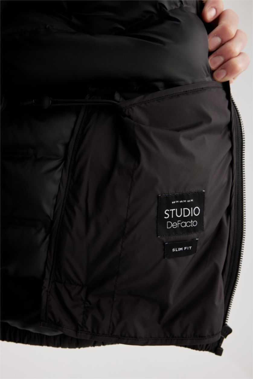 Erkek Siyah Slim Fit Mevsimlik Şişme Mont Dar Kesim Dik Yaka Fermuarlı Cepli