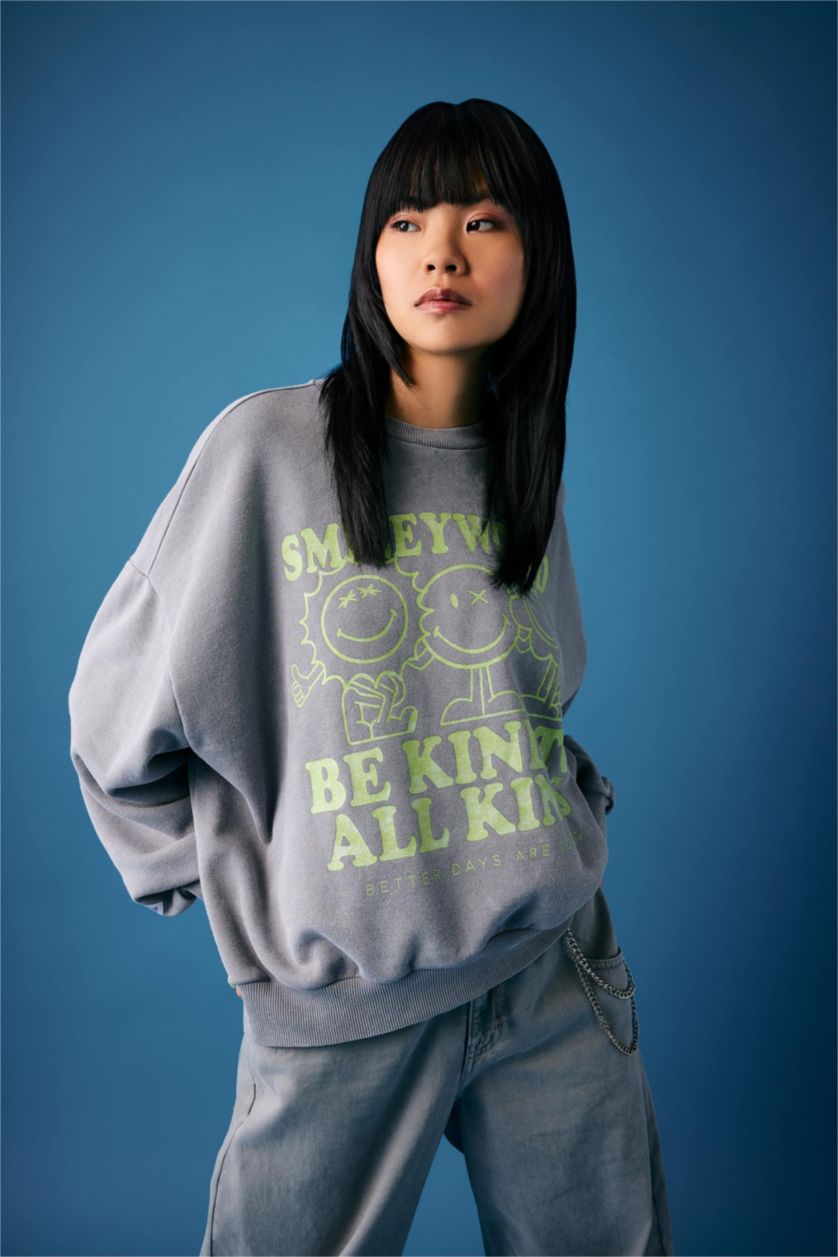 Women Light Grey Oversize Fit Thick Sweatshirt Fabric Sweatshirt