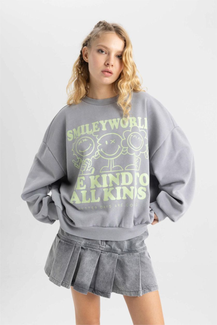 Women Light Grey Oversize Fit Thick Sweatshirt Fabric Sweatshirt