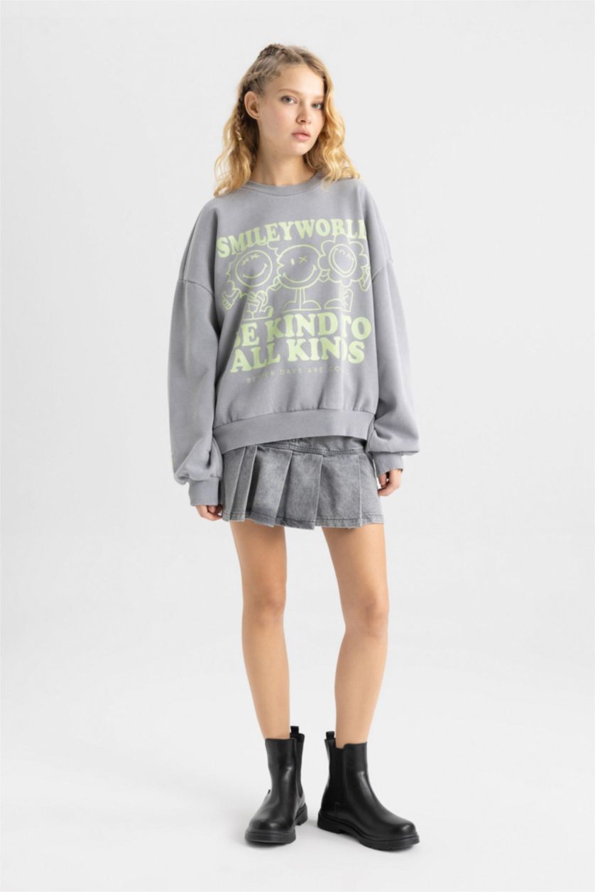 Women Light Grey Oversize Fit Thick Sweatshirt Fabric Sweatshirt