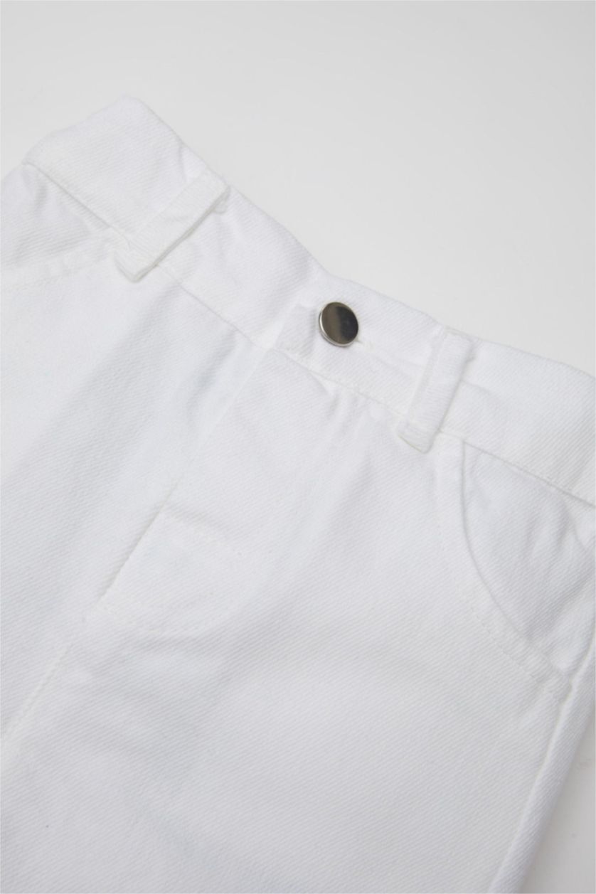 Kız Bebek Beyaz Kız Bebek Gabardin Şort