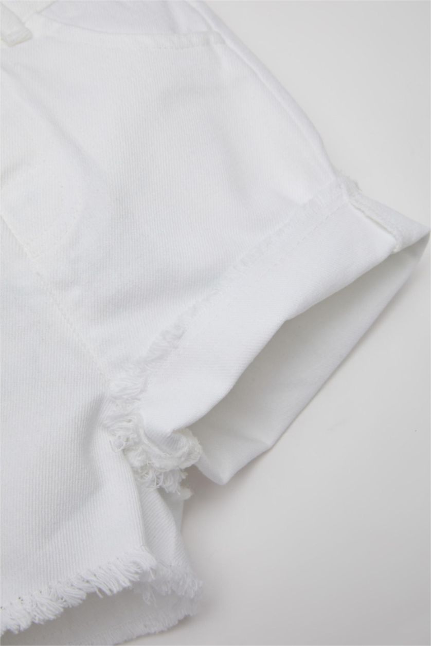 Kız Bebek Beyaz Kız Bebek Gabardin Şort