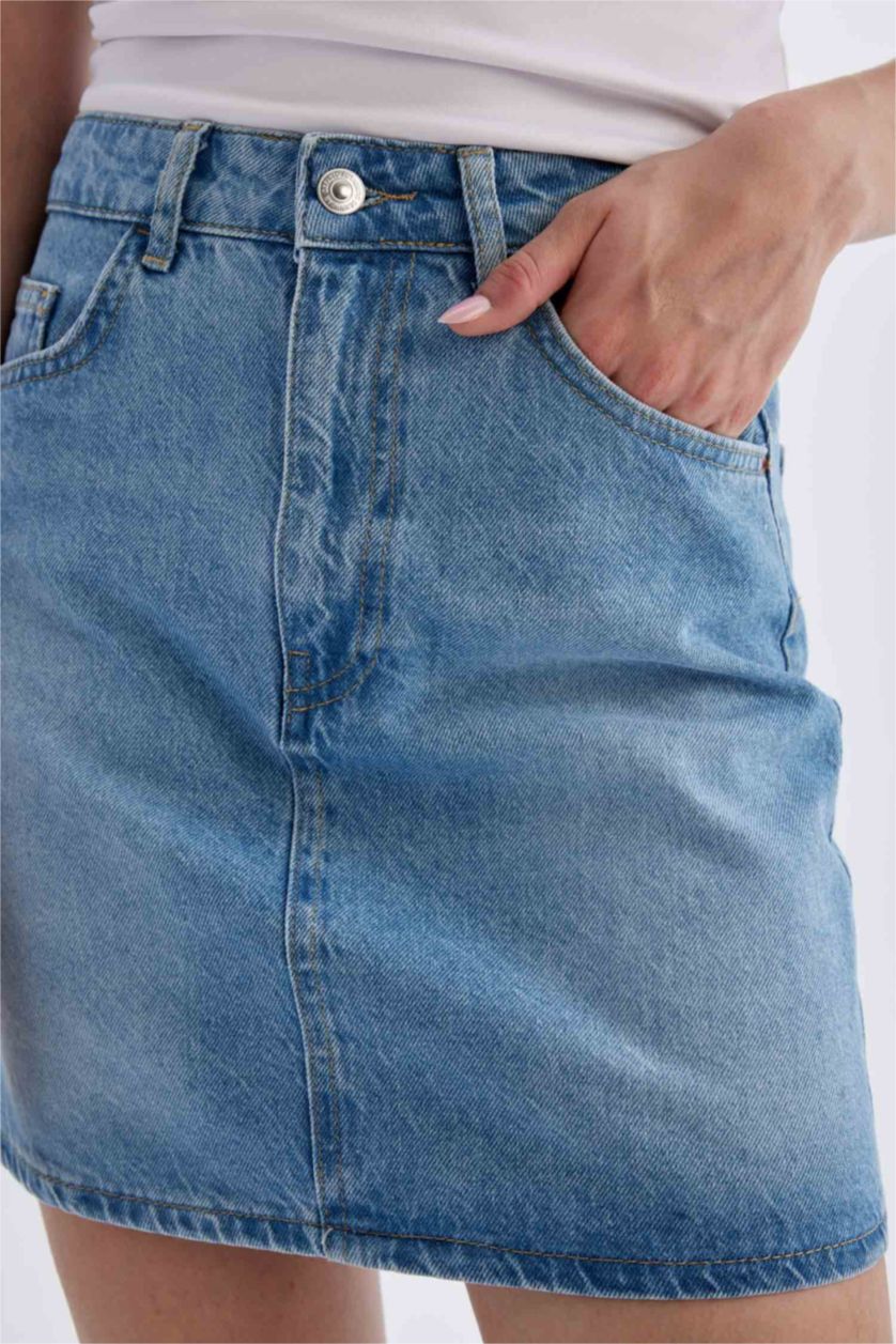 نساء أزرق تنورة جينز قصيرة قصة عادية