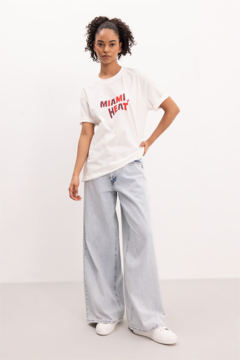 رجالي بيج فاتح تيشيرت أوفر سايز برقبة مستديرة