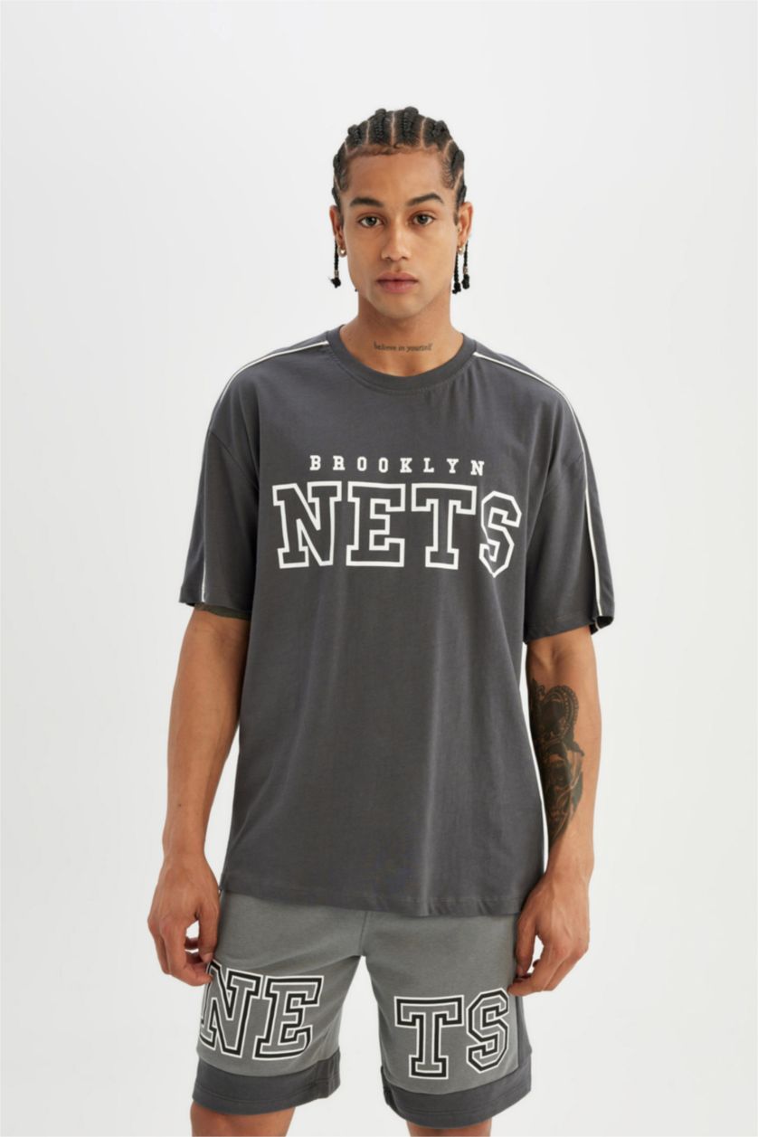 MAN Grey DeFactoFit NBA Brooklyn Nets Standard Fit Crop Shorts