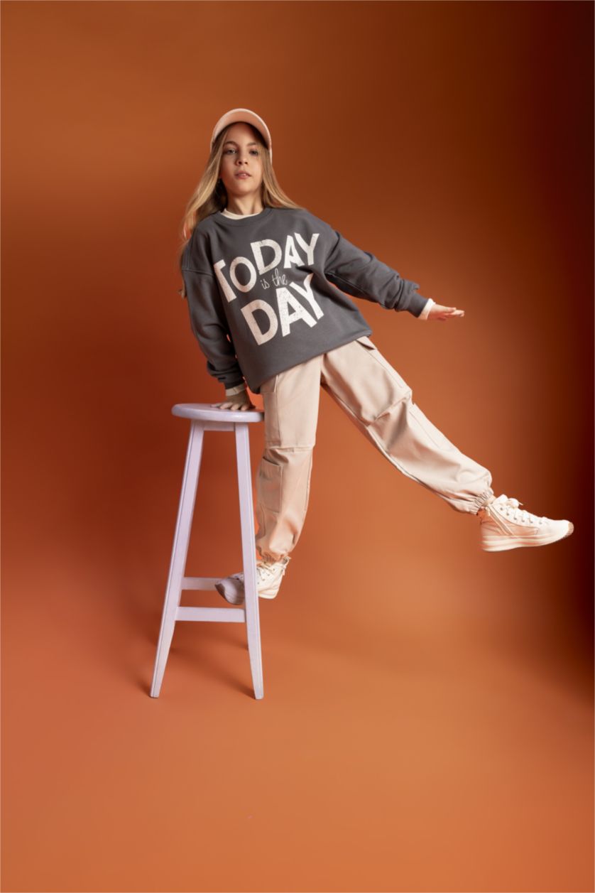 GIRLS & TEENS Anthracite Girl Oversize Fit Crew Neck Printed Sweatshirt