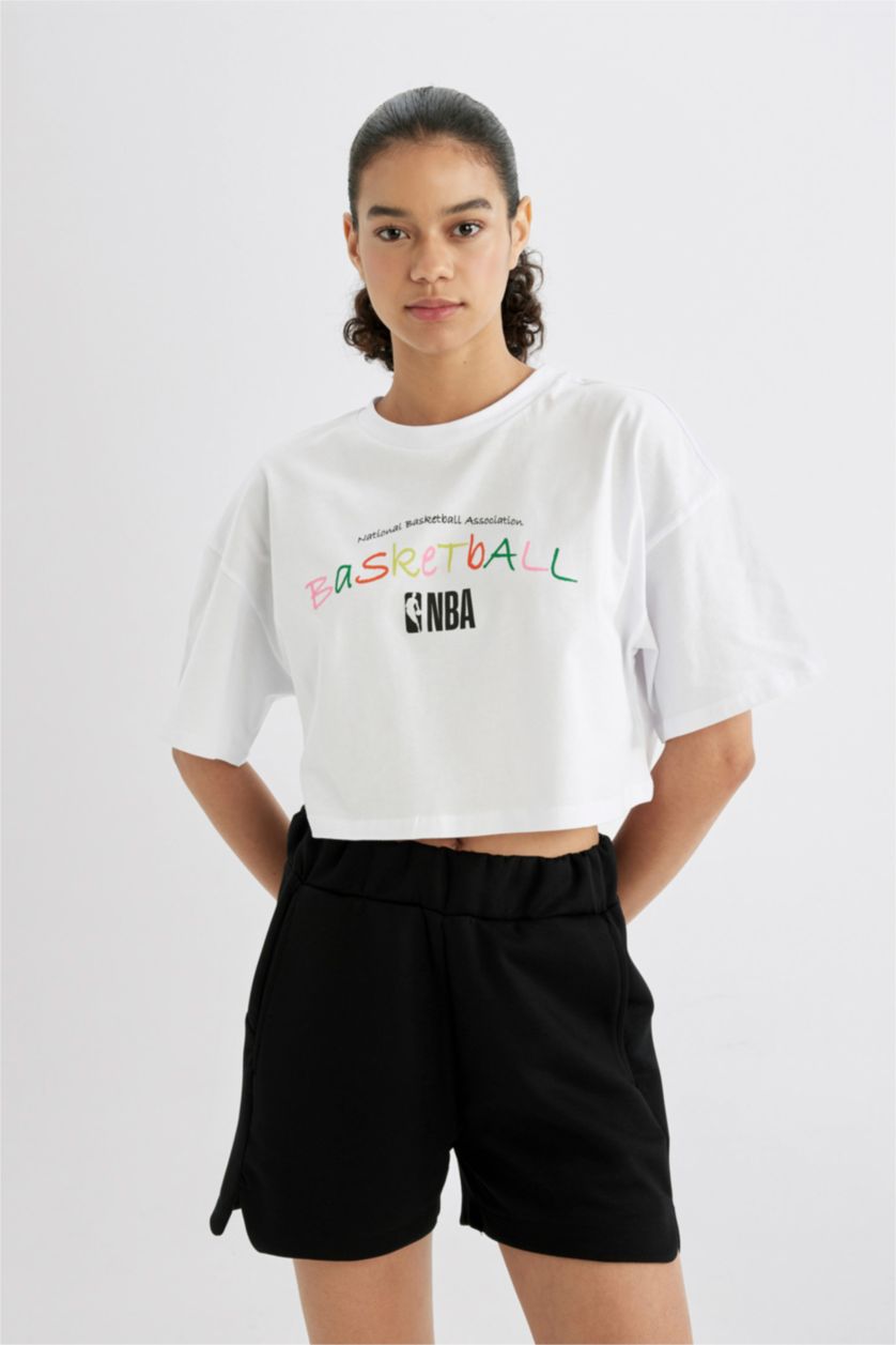 WOMAN Violet Beyaz DeFactoFit NBA Wordmark Oversize Fit Crew Neck T-Shirt