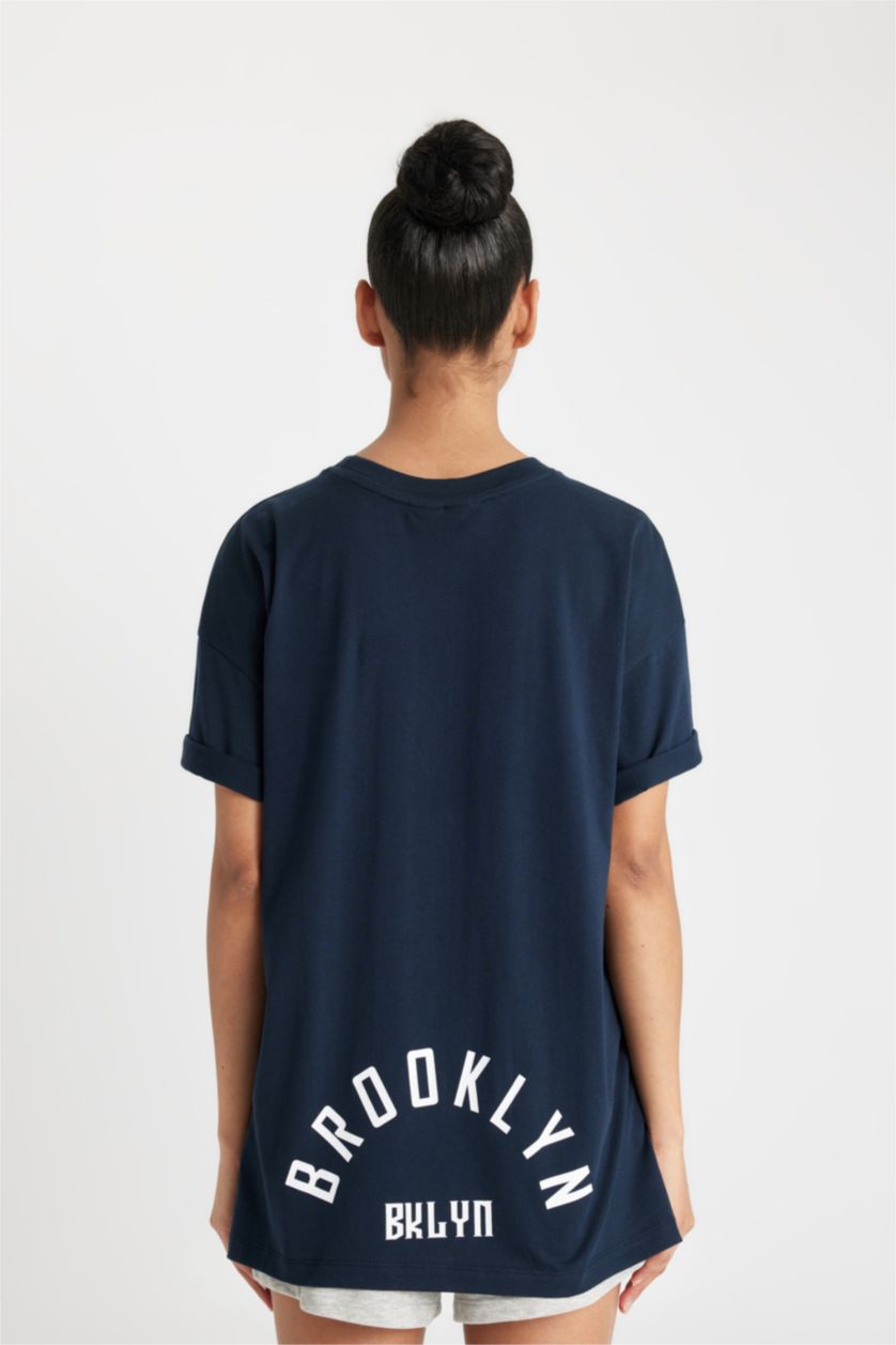 Kadın Lacivert NBA Brooklyn Nets Oversıze Bisiklet Yaka Kısa Kollu Tişört