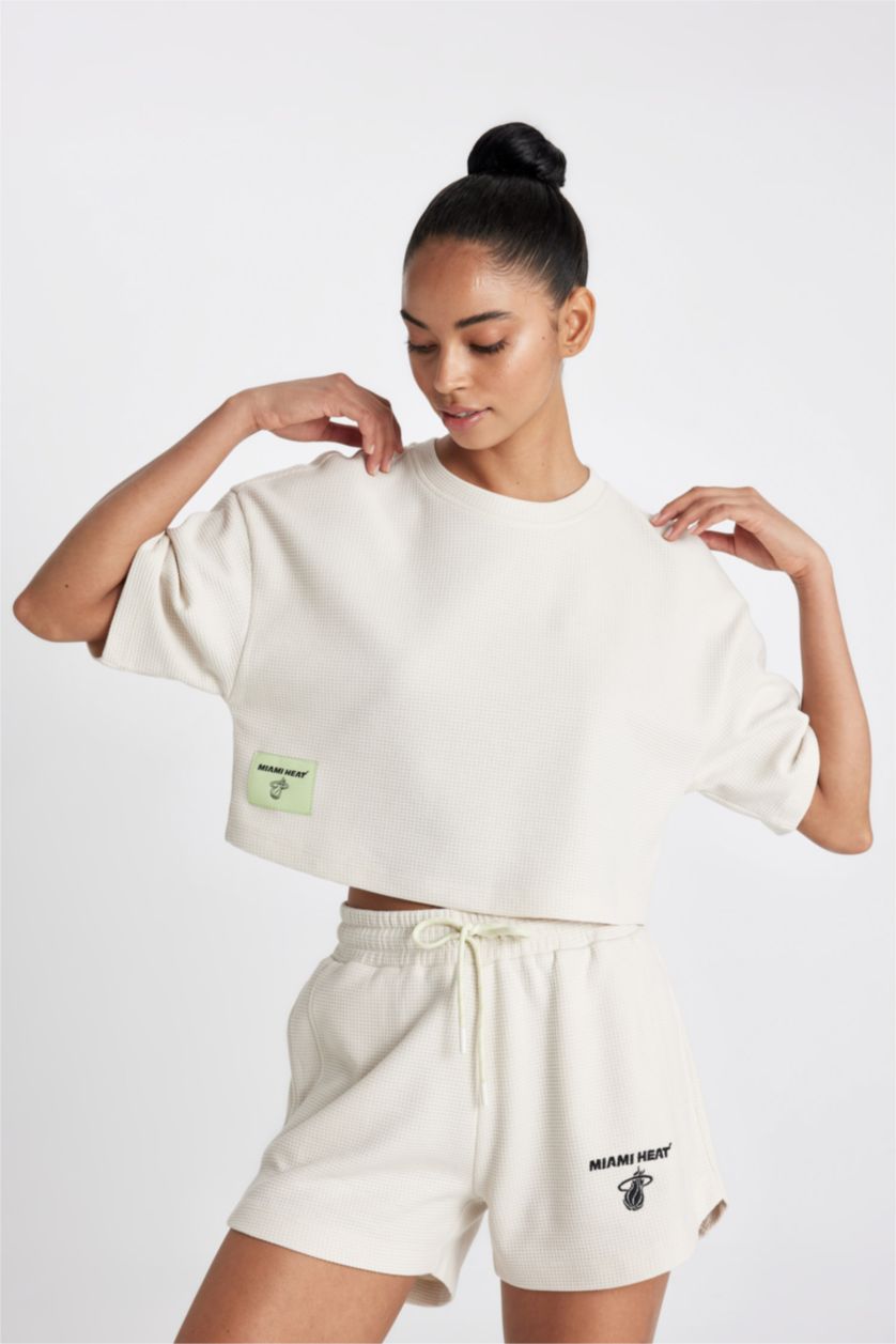 Әйелдерге Сұр NBA Miami Heat Лицензиялық дөңгелек жаға вафли Қысқа жеңді футболка