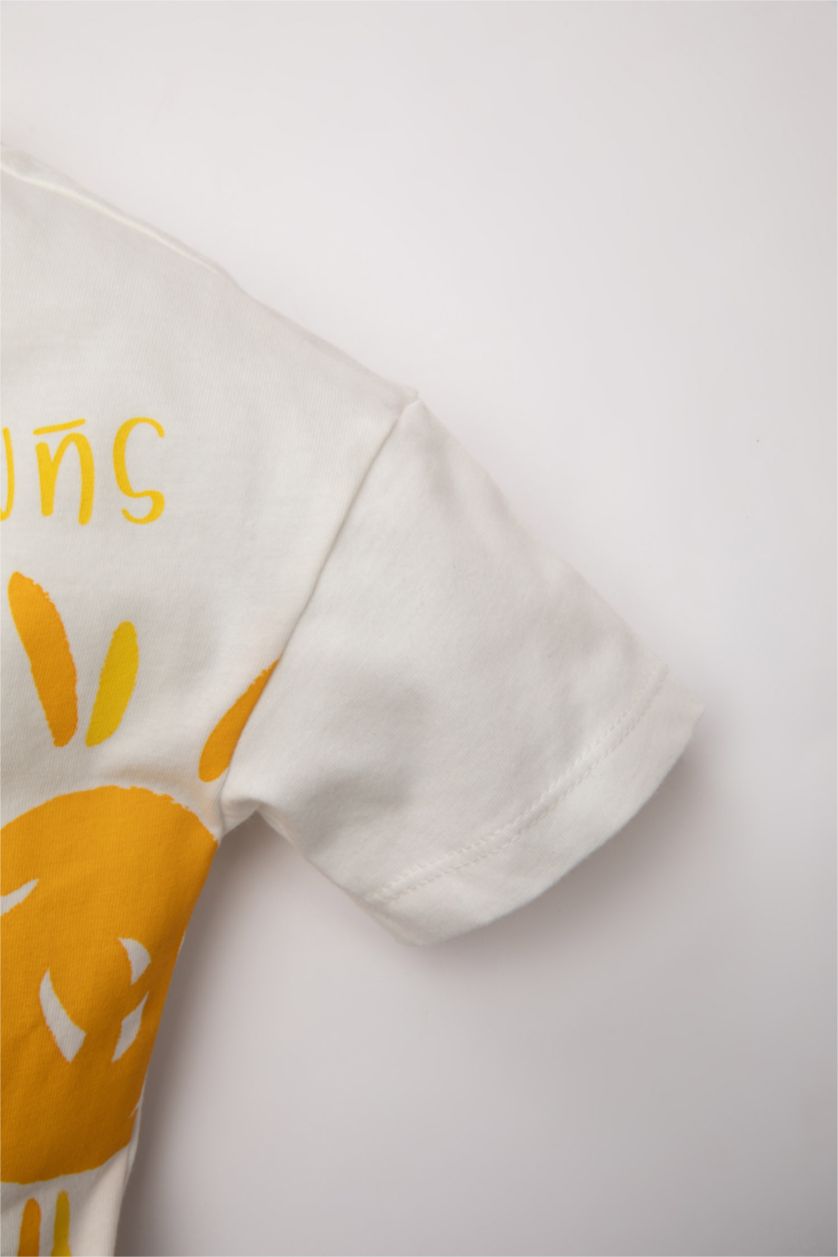 BABY GIRL Yellow Baby Girl Printed T-Shirt Shorts 2 Piece Set
