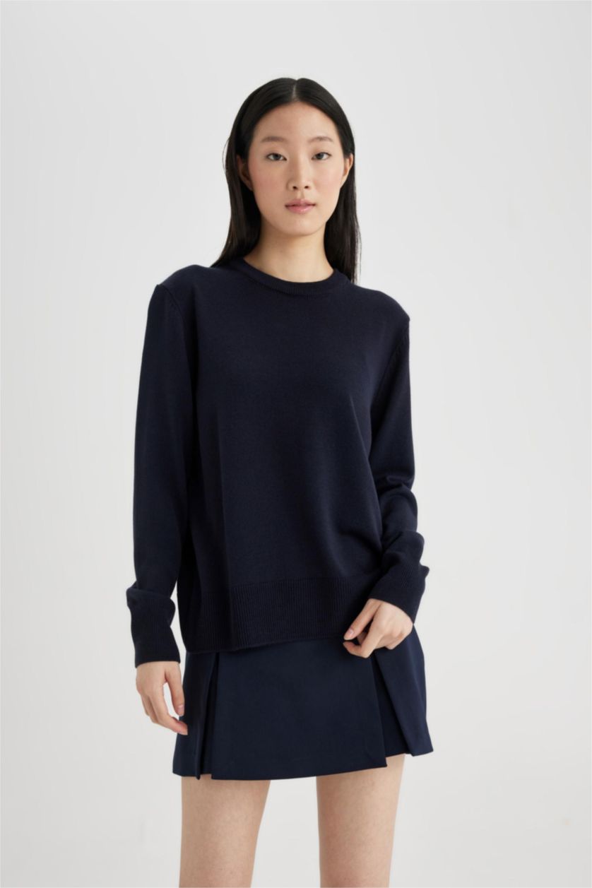 Kadın Lacivert Regular Fit Yumuşak Dokulu Bisiklet Yaka Basic Düz Triko Kazak