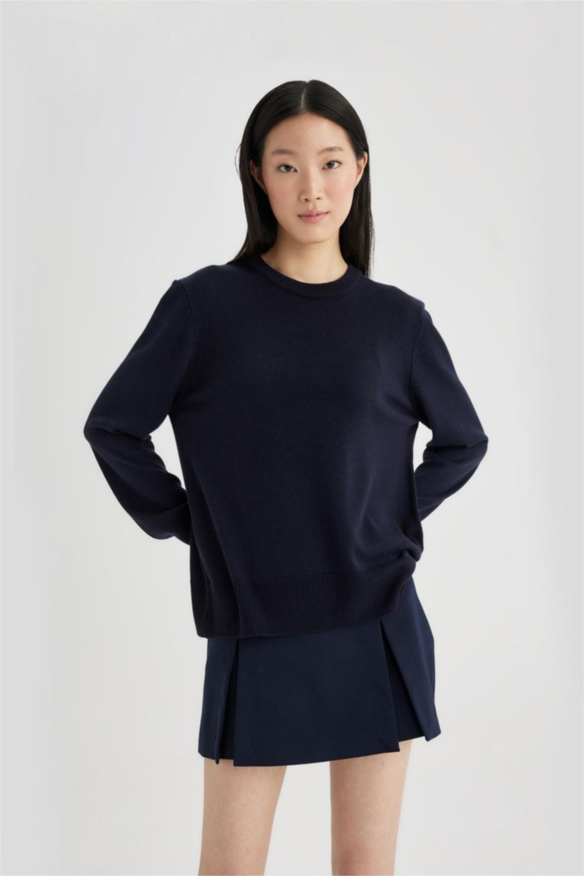 Kadın Lacivert Regular Fit Yumuşak Dokulu Bisiklet Yaka Basic Düz Triko Kazak