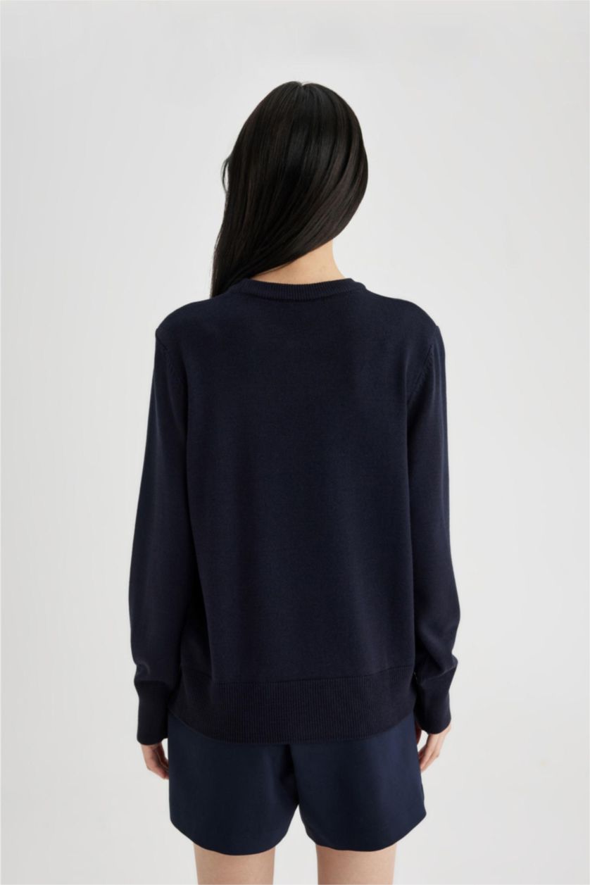 Kadın Lacivert Regular Fit Yumuşak Dokulu Bisiklet Yaka Basic Düz Triko Kazak