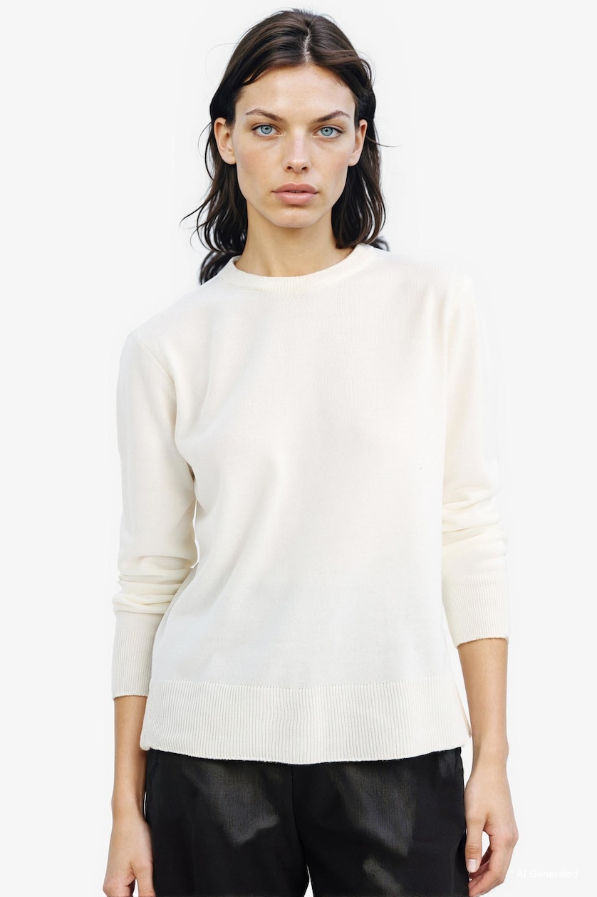 Women Ecru Relax Fit Crew Neck Knit Pullover