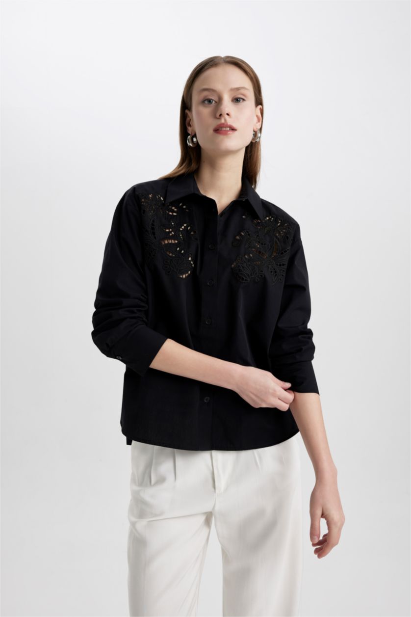 Kadın Siyah Oversize Geniş Kalıp Delikli Poplin Uzun Kollu Siyah Gömlek