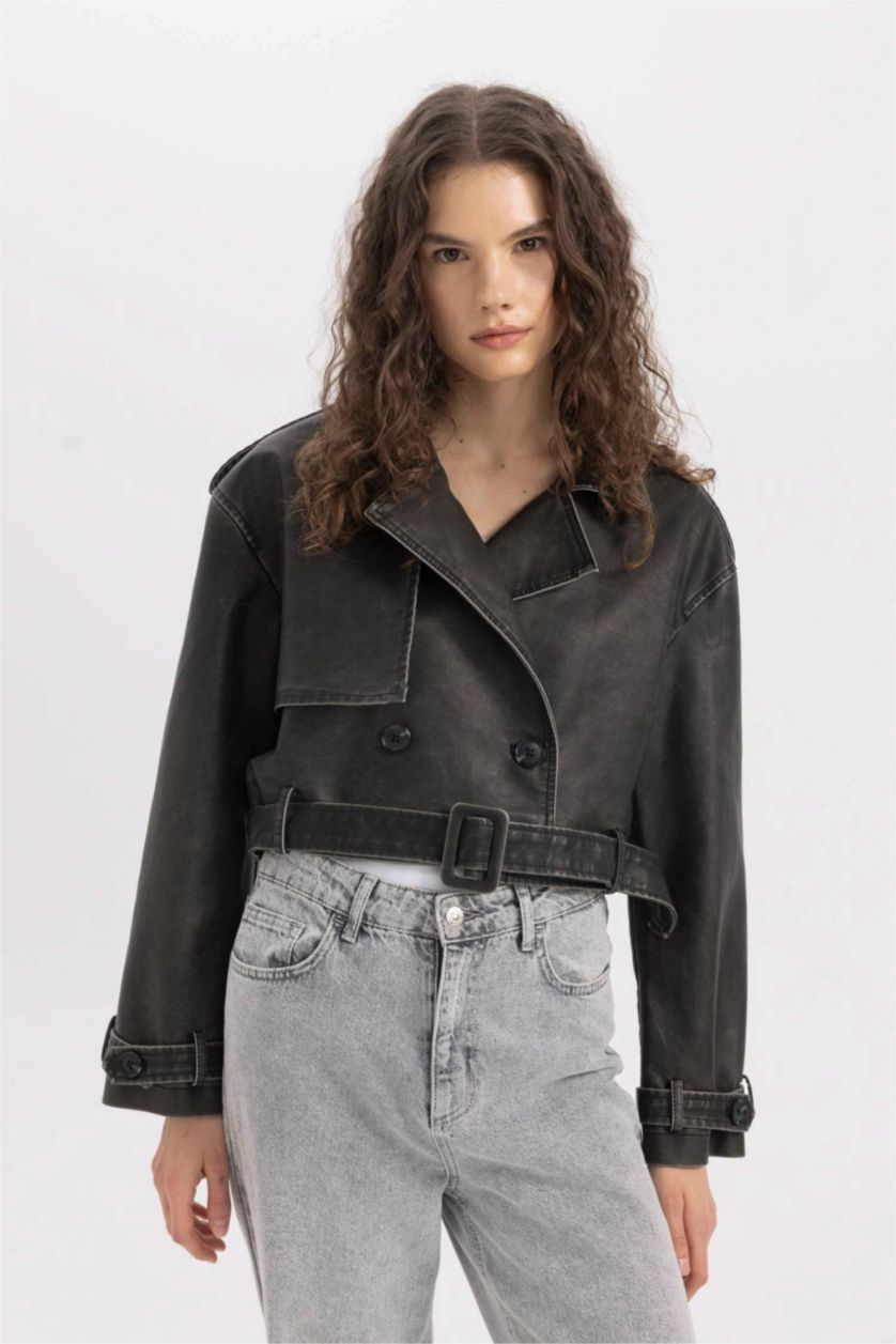 Women Light Khaki Button up Trenchcoat