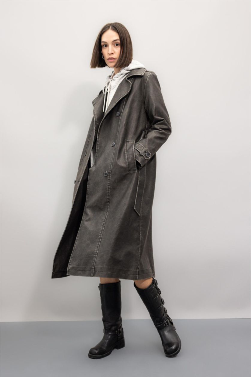 Kadın Açık Haki Su Geçirmez Regular Kalıp Kemerli Cepli Eskitme Suni Deri Uzun Trençkot
