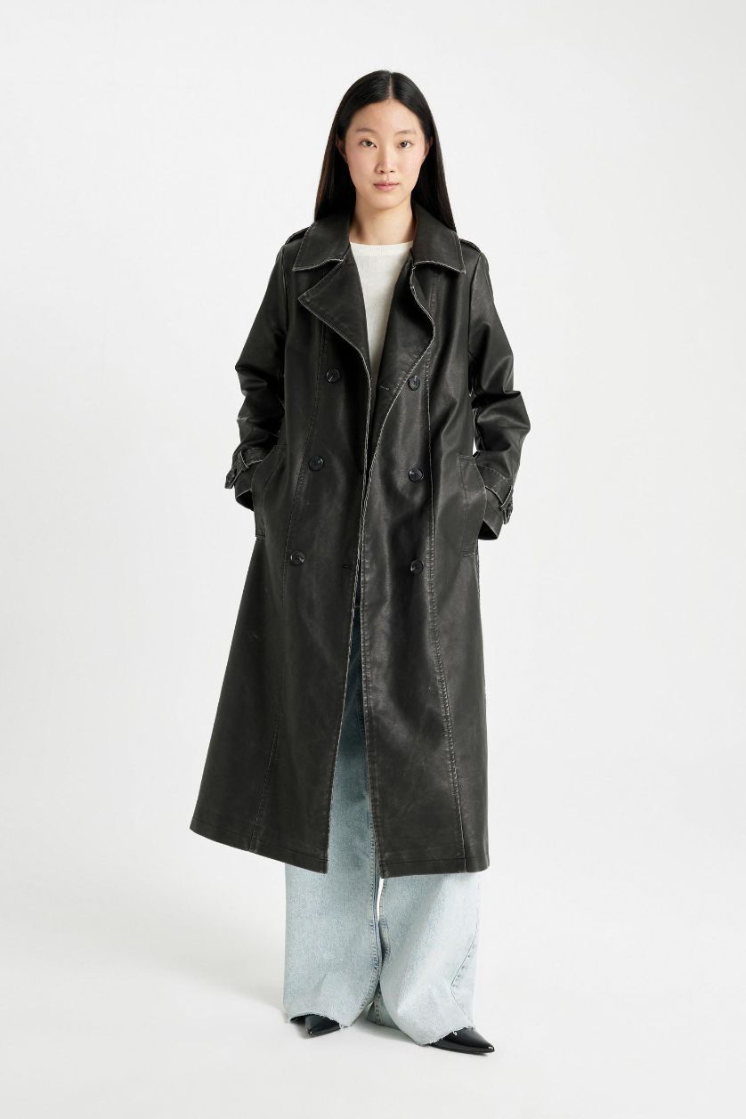 Kadın Açık Haki Su Geçirmez Regular Kalıp Kemerli Cepli Eskitme Suni Deri Uzun Trençkot