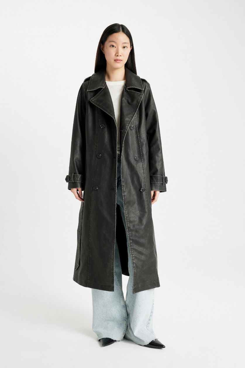 Kadın Açık Haki Su Geçirmez Regular Kalıp Kemerli Cepli Eskitme Suni Deri Uzun Trençkot