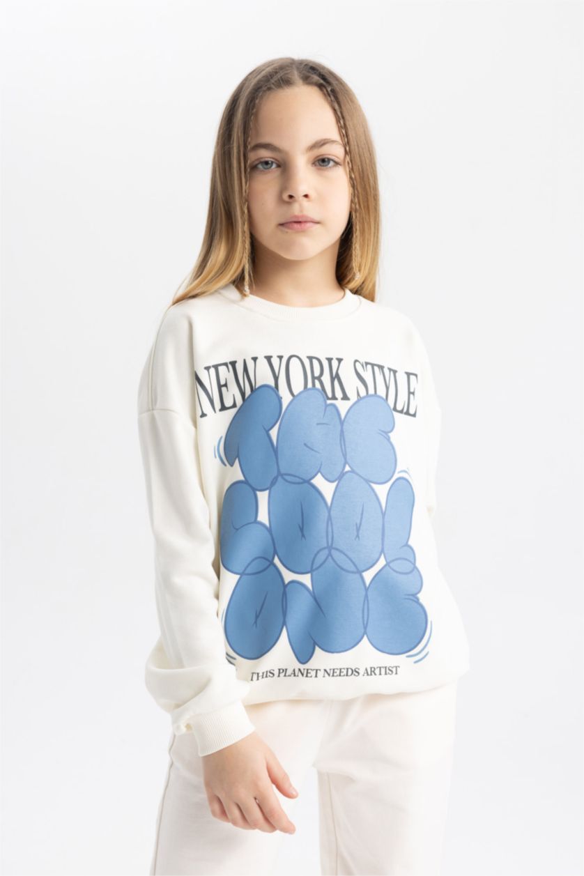 بنات بيج فاتح سويت شيرت بناتي اوفر سايز بياقة مستديرة