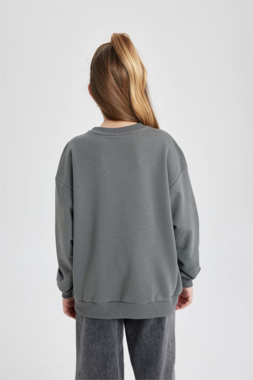 بنات رمادي سويت شيرت بناتي بطبعة شعار اوفر سايز بياخة مستديرة