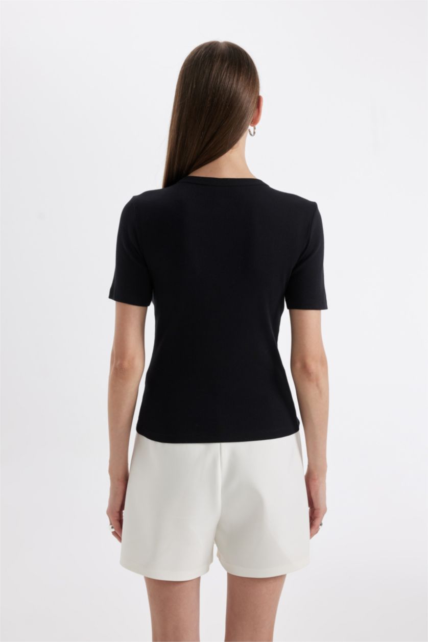 نساء أسود تي شيرت مضلع سليم فيت بياقة مستديرة