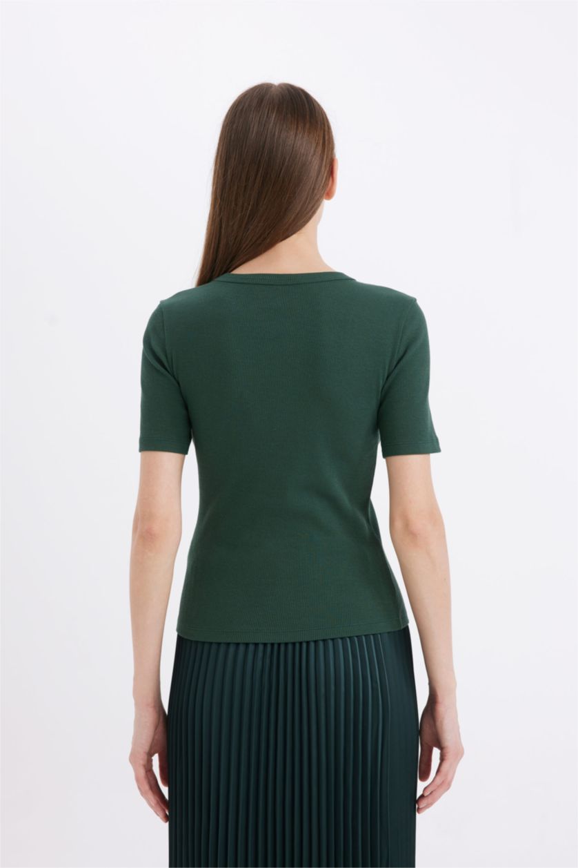 Kadın Yeşil Slim Fit Dar Kesim Bisiklet Yaka Fitilli Kaşkorse Basic Düz Kısa Kollu Tişört