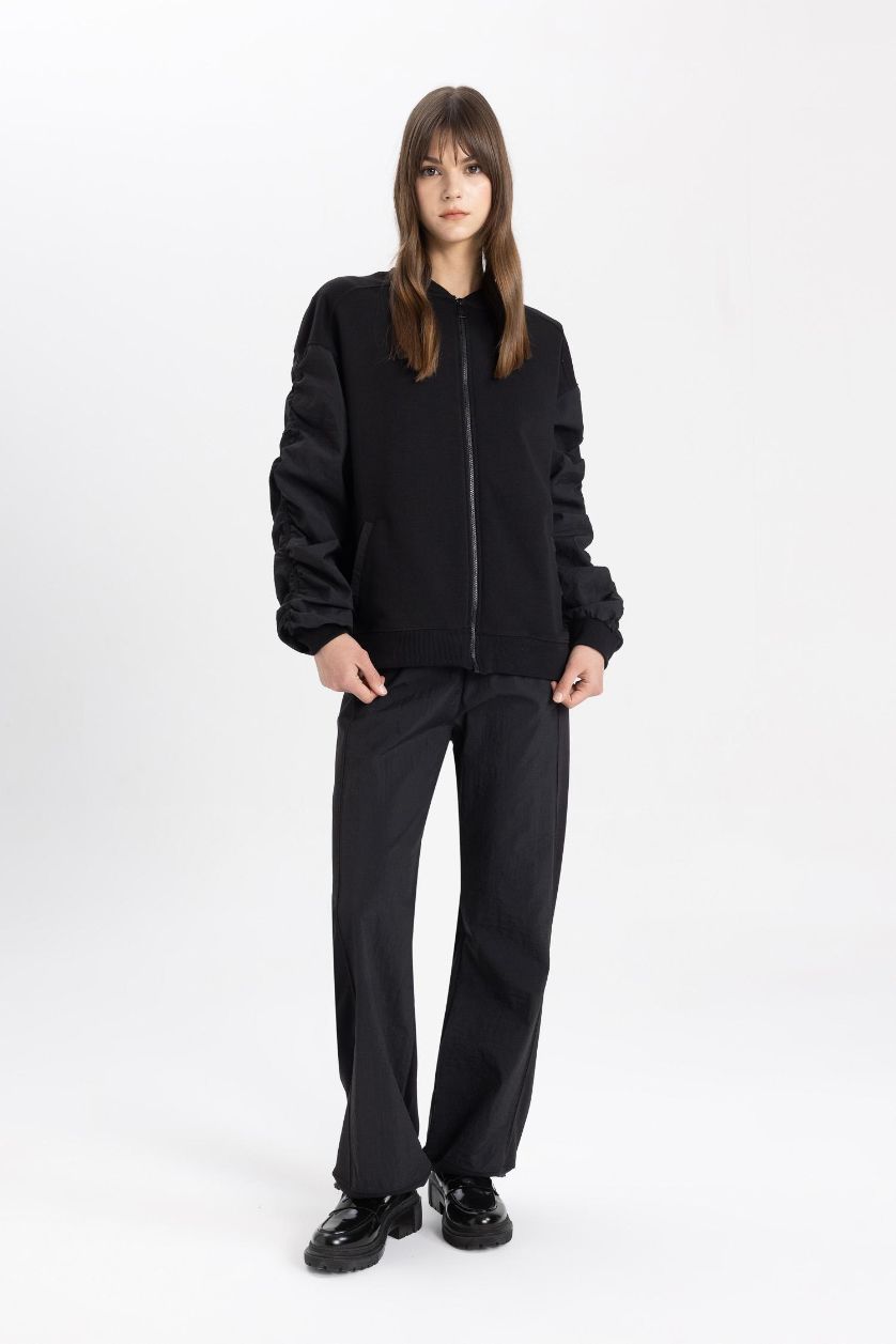 Kadın Siyah Jogger Eşofman Altı Basic Düz Beli Lastikli Ayarlanabilir Lastik Paçalı Cepli