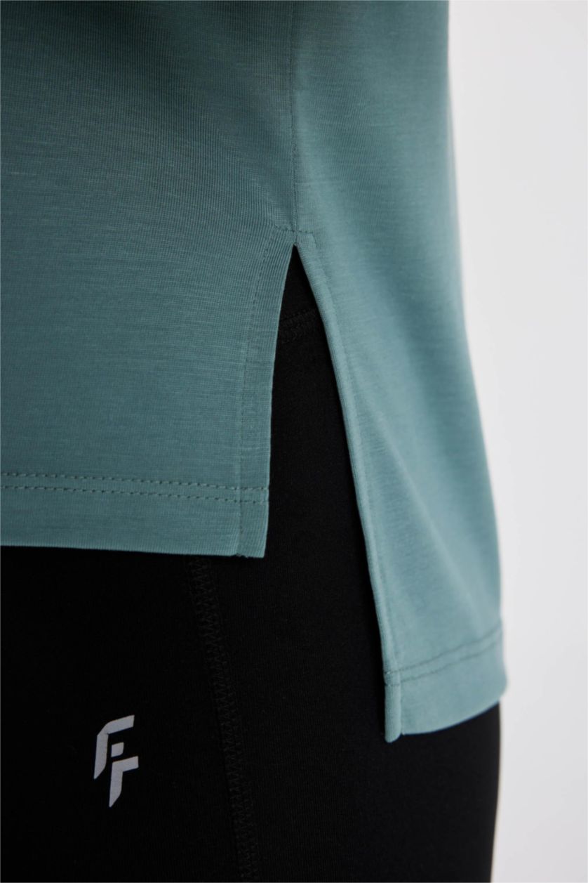 حريمي أخضر تيشيرت نص كم قصة عادية منسوج من DeFactoFit