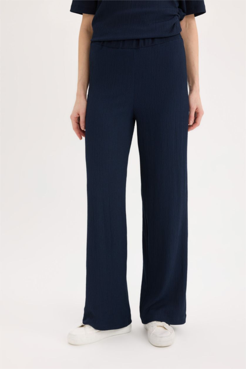 WOMAN NAVY Straight Fit Trousers