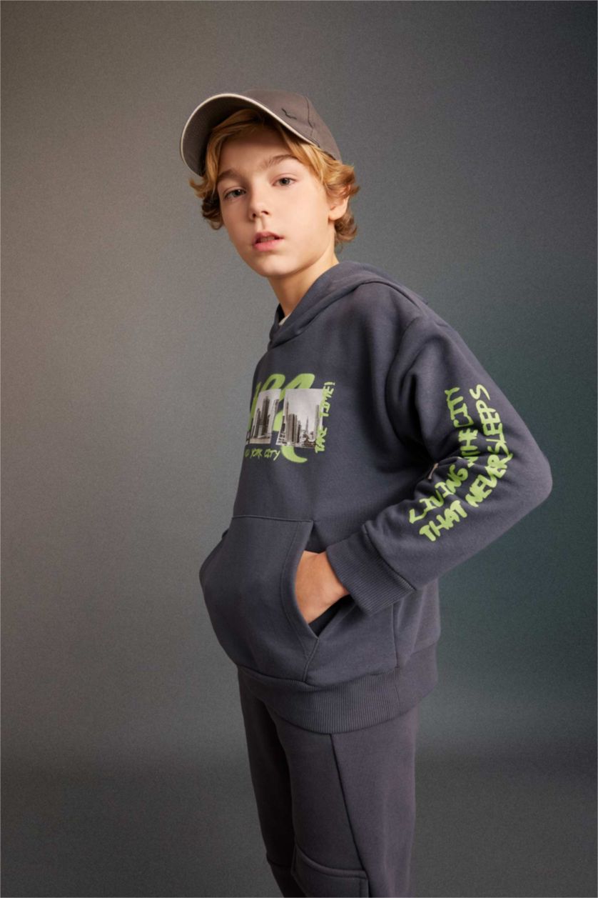 أولاد أنثرا سويت شيرت ولادي اوفر سايز بغطاء للرأس بجيب