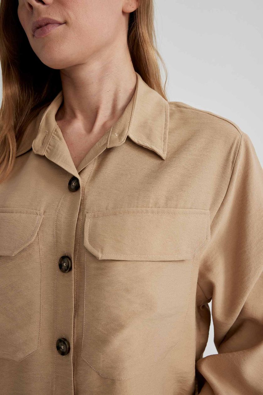 نساء فيزوني داكن قميص كروب تويل بكم طويل