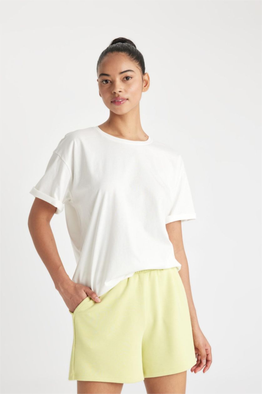 Kadın Açık Yeşil Standart Fit Kısa Paça Sporcu Modal Şort