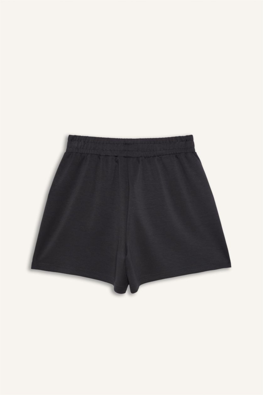 نساء أنثرا شورت رياضي قصير قصة عادية بجيب من DeFactoFit