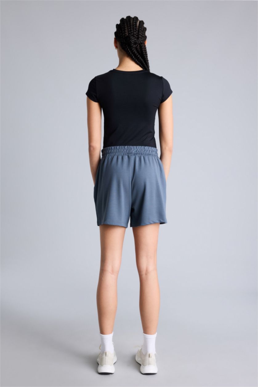 Kadın Antrasit Standart Fıt Kısa Paça Modal Şort
