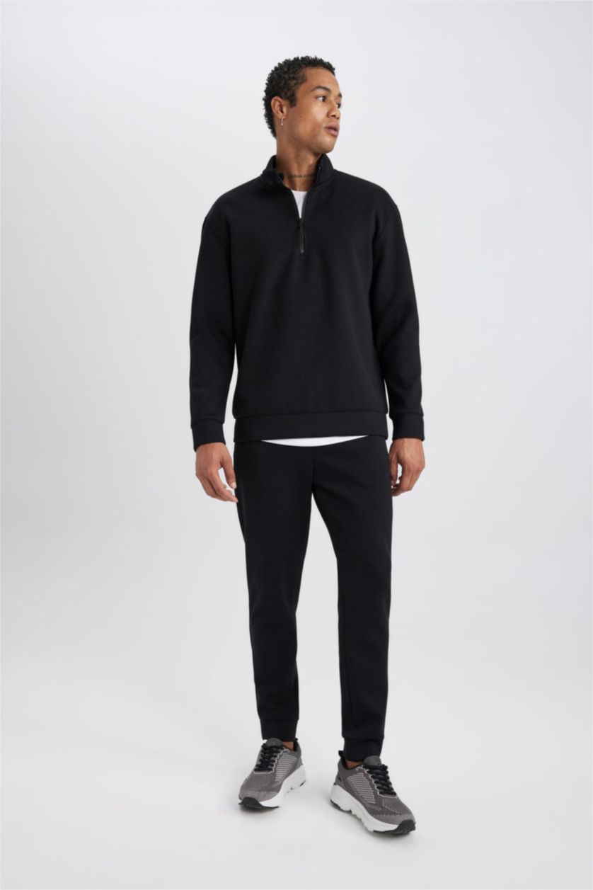 MAN Black Slim Fit Scuba Fabric Jogger