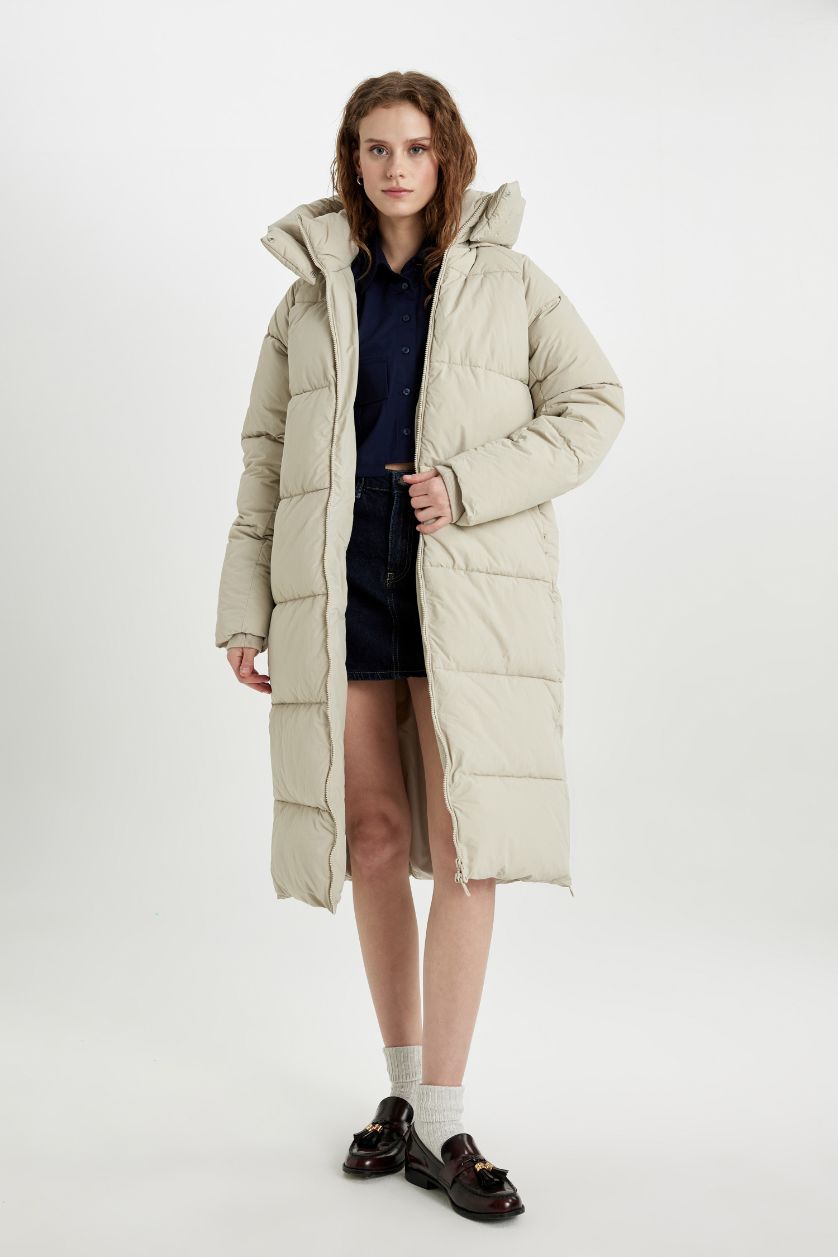 Kadın Açık Taş Su İtici Regular Kalıp Kapüşonlu Fermuarlı Cepli Uzun Mont Parka