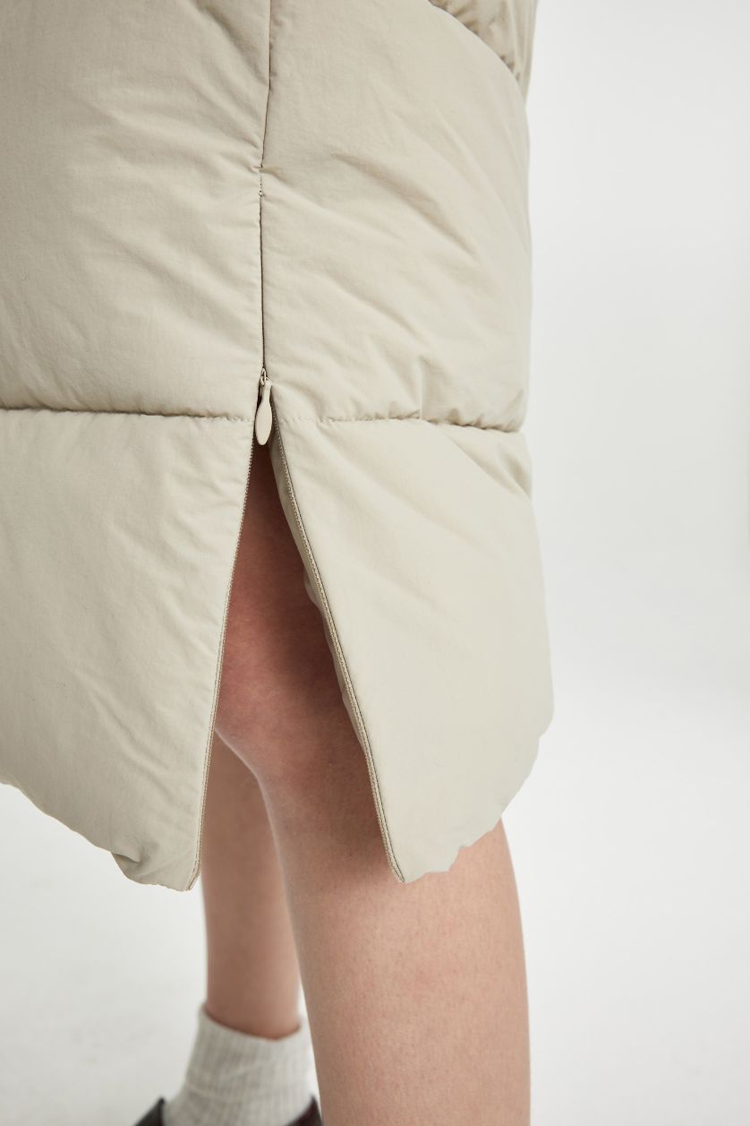 Kadın Açık Taş Su İtici Regular Kalıp Kapüşonlu Fermuarlı Cepli Uzun Mont Parka