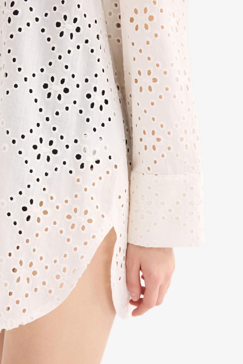 Kadın Kırık Beyaz Regular Fit Pamuklu Brode Plaj Gömleği