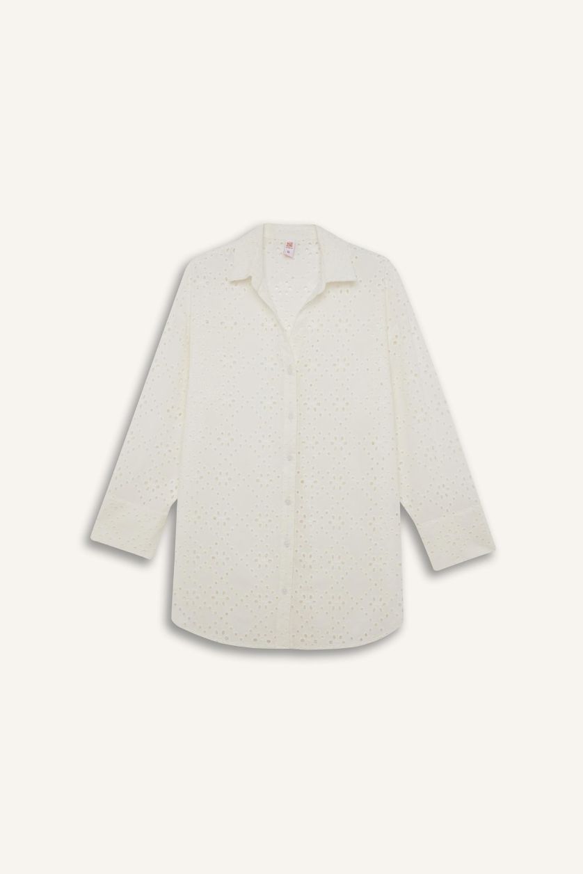 Kadın Kırık Beyaz Regular Fit Pamuklu Brode Plaj Gömleği