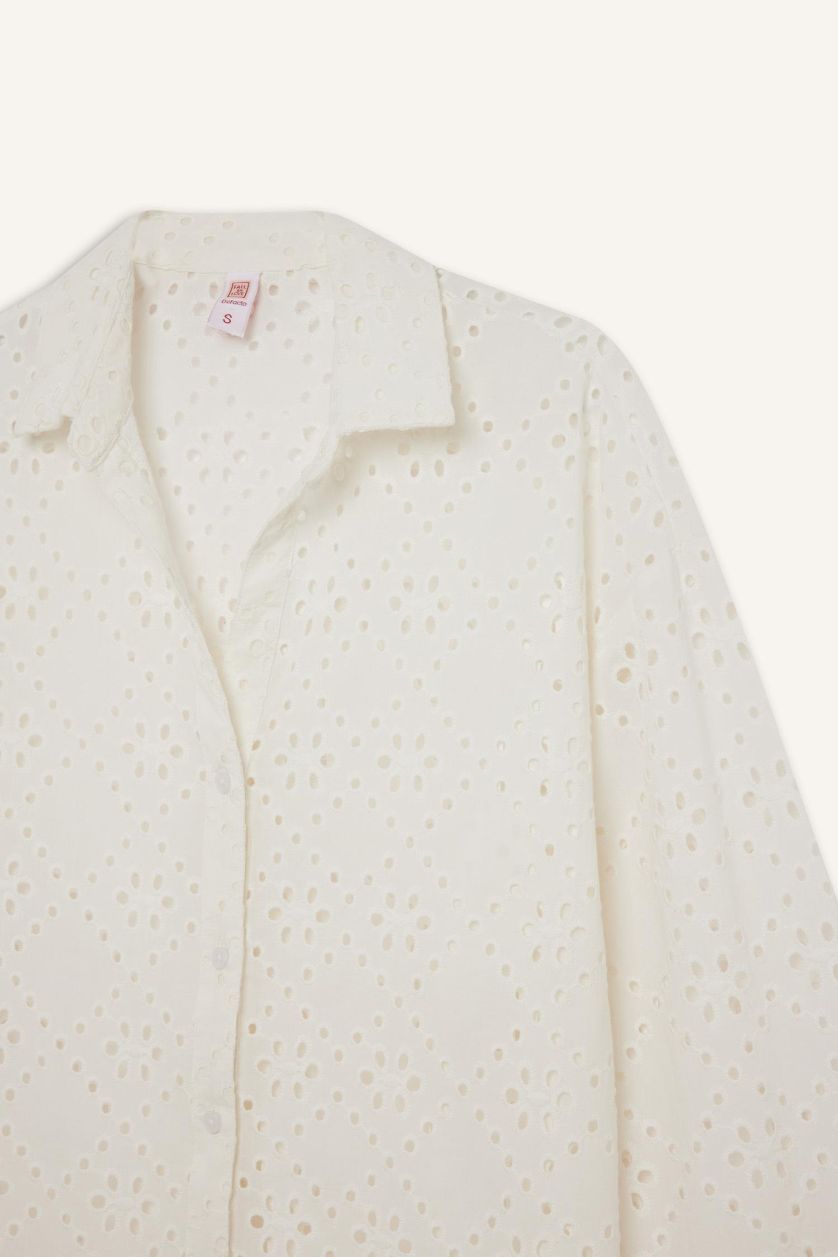 Kadın Kırık Beyaz Regular Fit Pamuklu Brode Plaj Gömleği