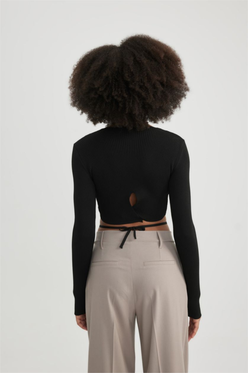 حريمي أسود بلوفر تريكو سليم فيت بياقة V