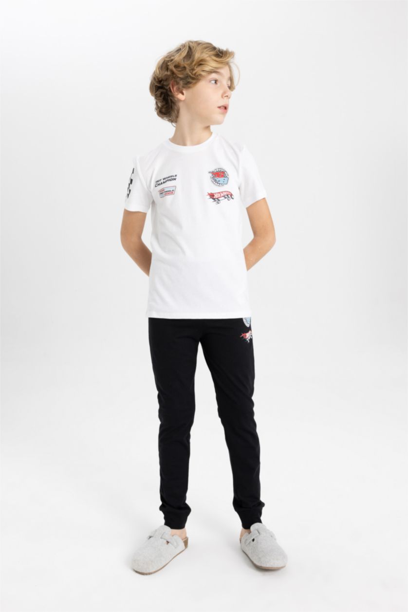 BOYS & TEENS White Boy Hot Wheels 2 Piece Pajama Set