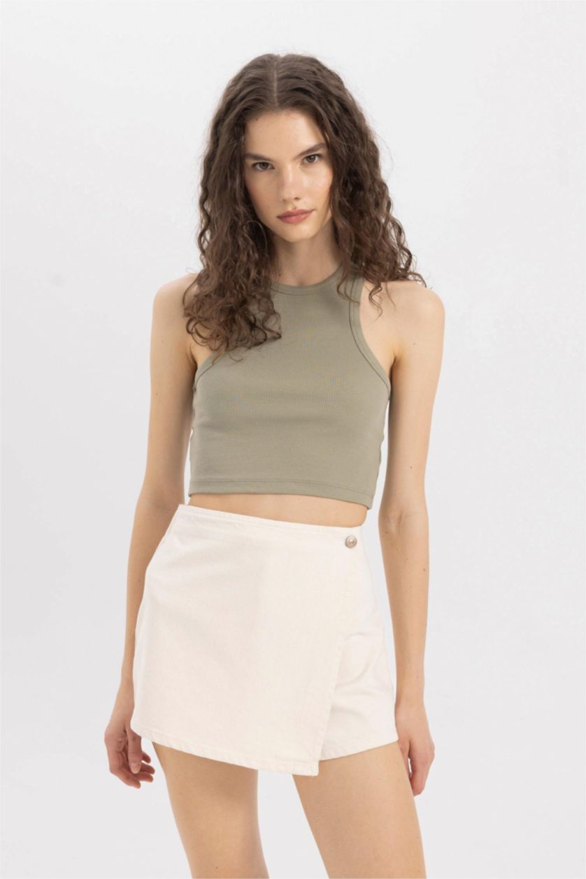 نساء بيج فاتح شورت بخصر عالي