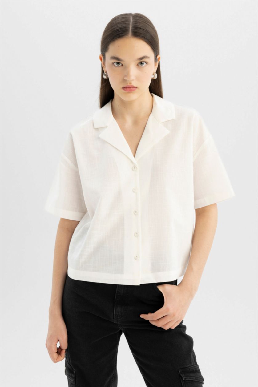 Woman White Oversize Fit Pyjamas Collar Short Sleeve Shirt