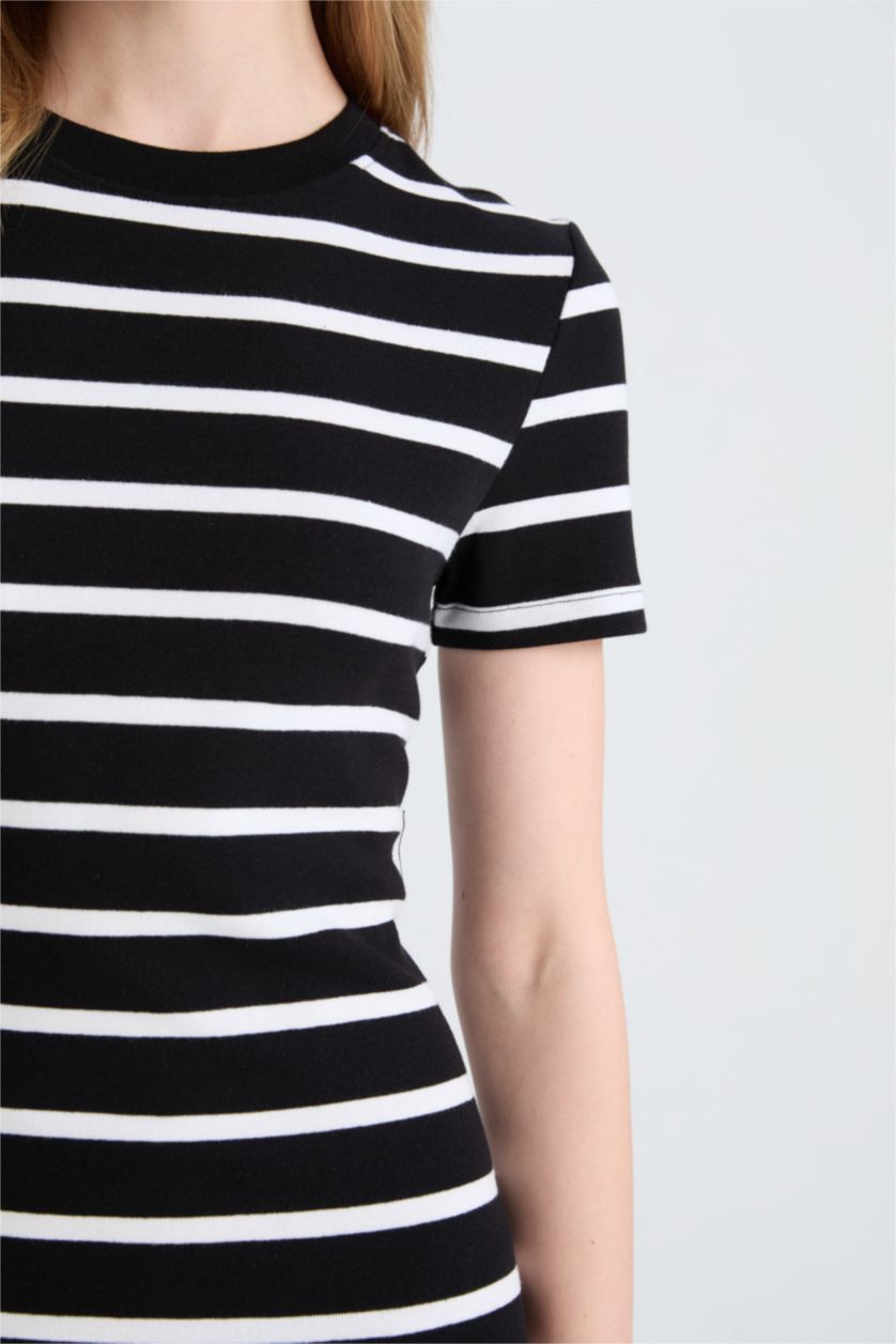 نساء أسود فستان قصير مخطط مضلع بوديكون بياخة مستديرة