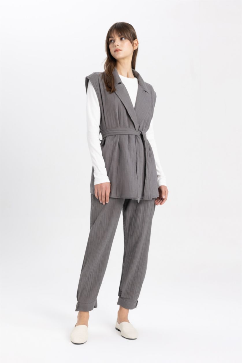 Kadın Koyu Gri Kruvaze Yaka Kemerli Hafif Uzun Müslin Yelek